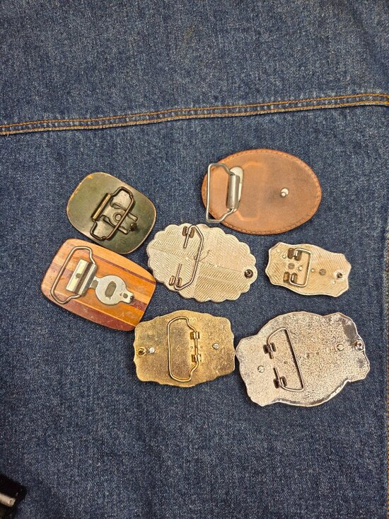 Lot of 7 - Women\'s Wood, Silver, Leather, and Gem Belt Buckles - Vintage main image 12